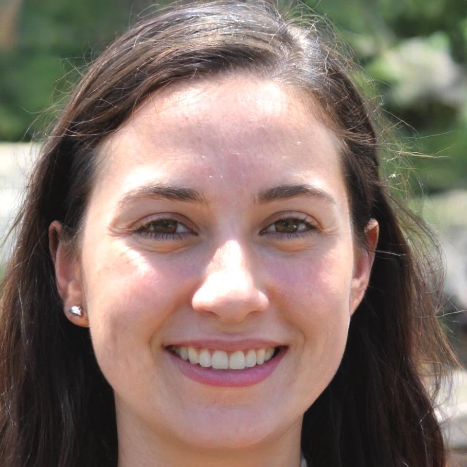 Sarah Kelloway - Investment Banking Professional